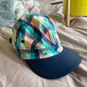 Athletic hat — Lululemon